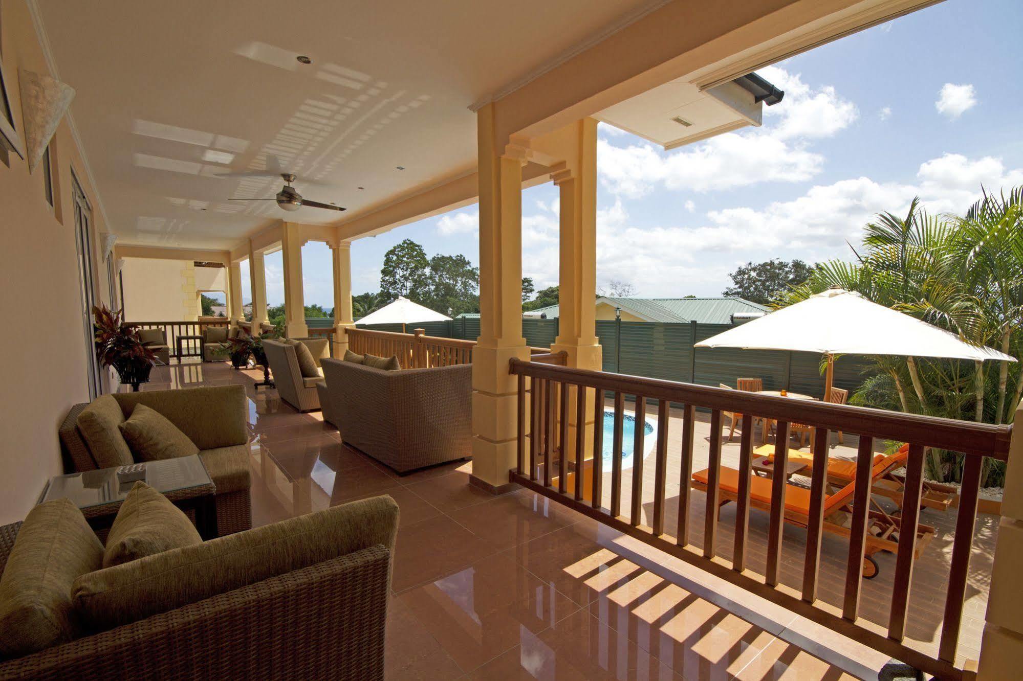 Отель The Palm Seychelles Бо-Валлон Экстерьер фото